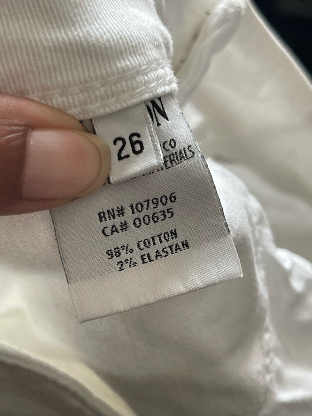 HUDSON | Croxley Mid Thigh White Denim Cutoff Shorts Sz 26 - Picture 9 of 10